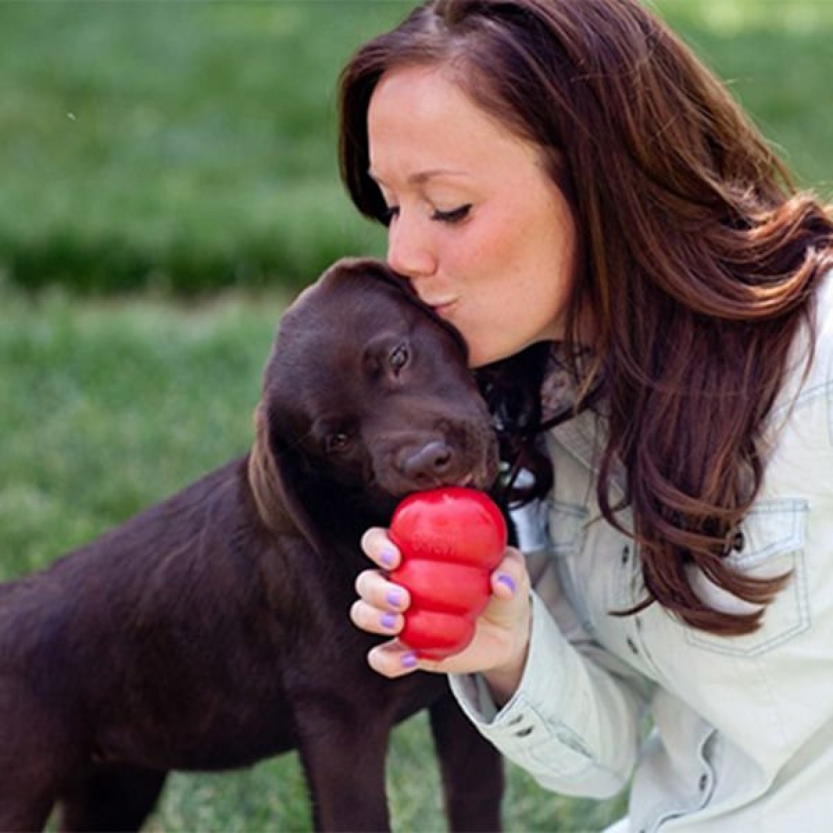 Kong Classic Ödül Hazneli Köpek Oyuncağı Xsmall 6 Cm Kong Classic Ödül Hazneli Köpek Oyuncağı Xsmall 6 Cm