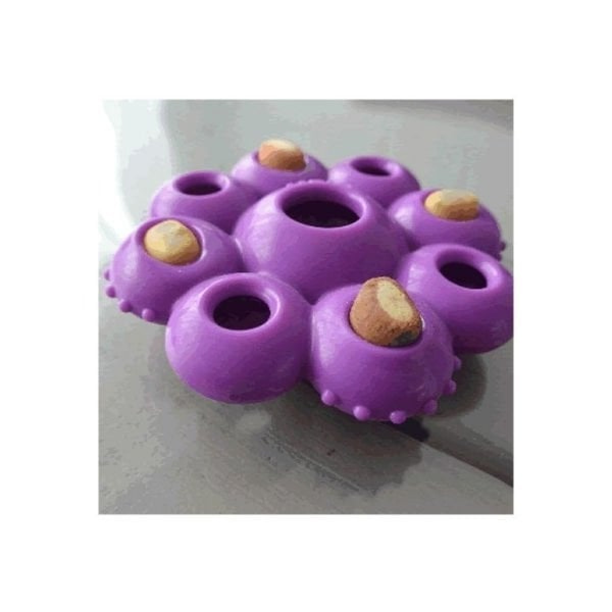 Kong Quest Star Çiçek Şeklinde Köpek Oyuncağı Small Kong Quest Star Çiçek Şeklinde Köpek Oyuncağı Small